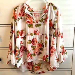 Floral flowy top - great for spring!